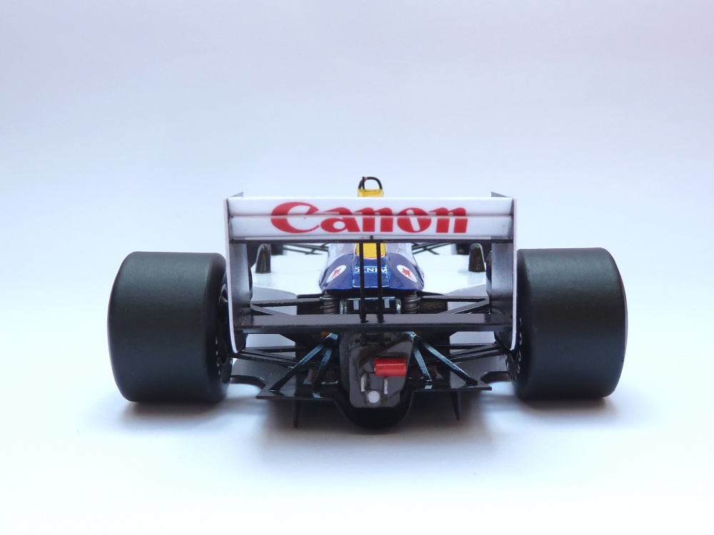 Williams FW11B (1987; Piquet) (Plná velikost v novém okně) Williams FW11B (1987; Piquet)