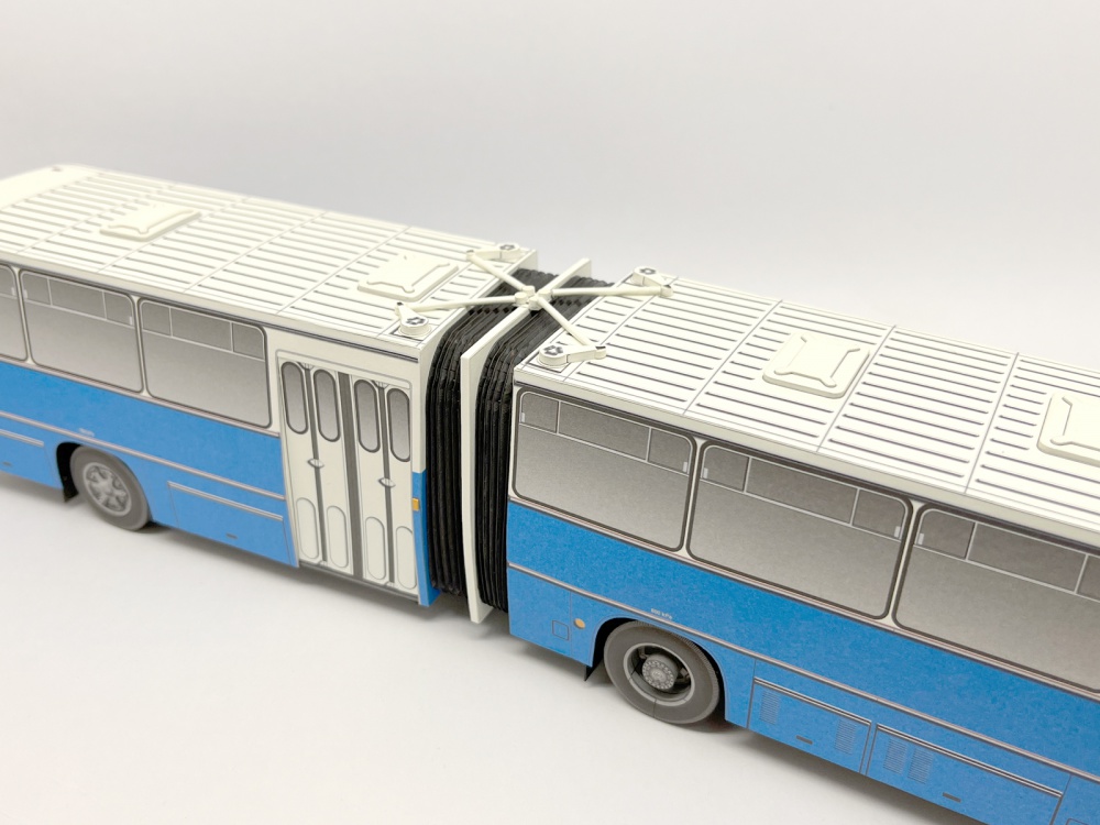 421441