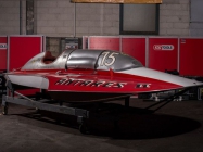 Z�vodn� lod� Ferrari