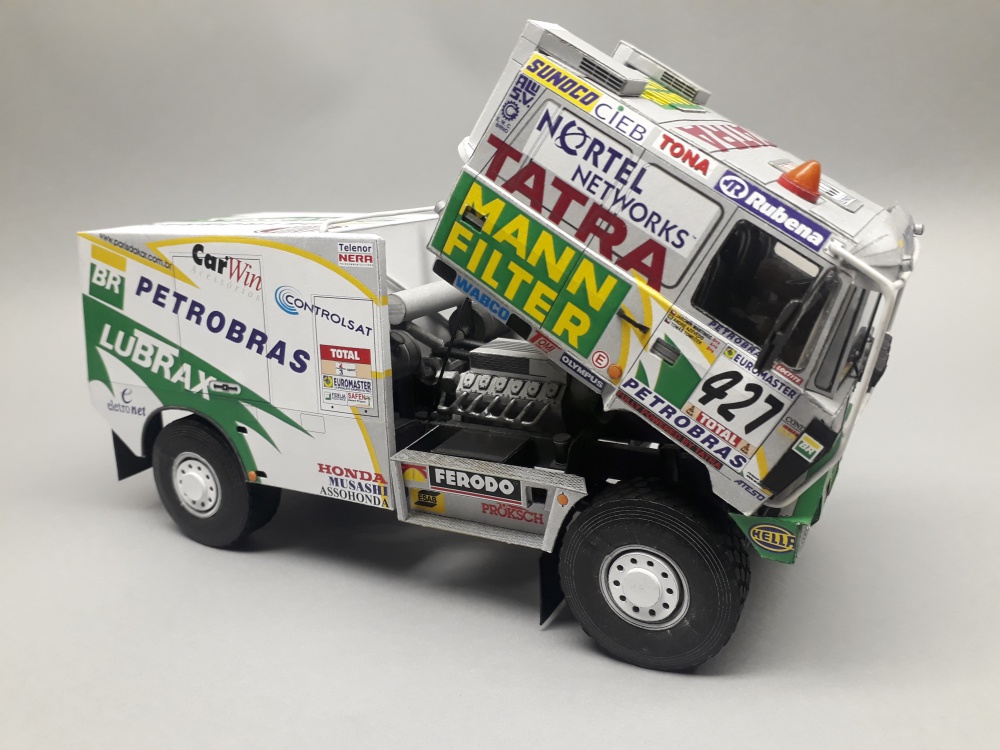 Tatra 815 4x4 HAS Dakar 2001 - Kovář (Plná velikost v novém okně) Tatra 815 4x4 HAS Dakar 2001 - Kovář
