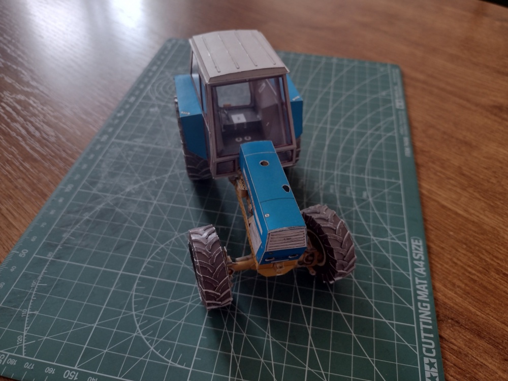 Zetor 12045 (Plná velikost v novém okně) Zetor 12045