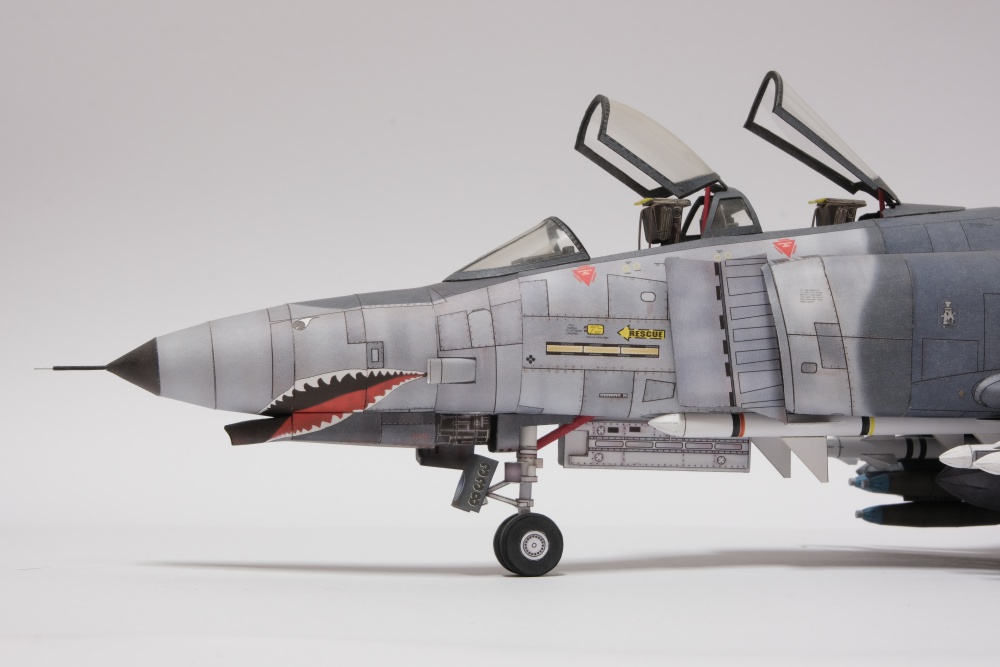 F-4E Phantom (Plná velikost v novém okně) F-4E Phantom