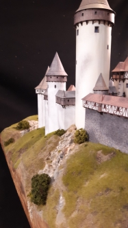 hrad T��ov
