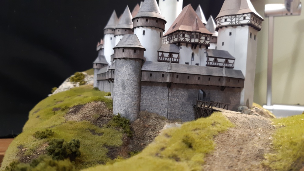 hrad Týřov (Plná velikost v novém okně) hrad Týřov