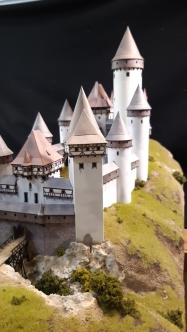 hrad T��ov
