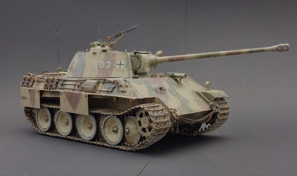 Panther (Plná velikost v novém okně) Panther