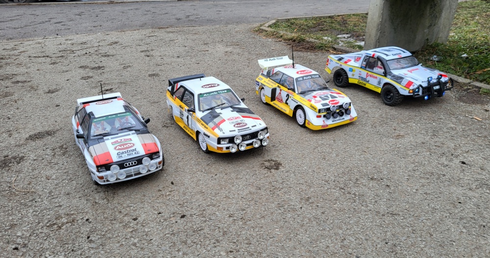 Audi (Plná velikost v novém okně) Audi