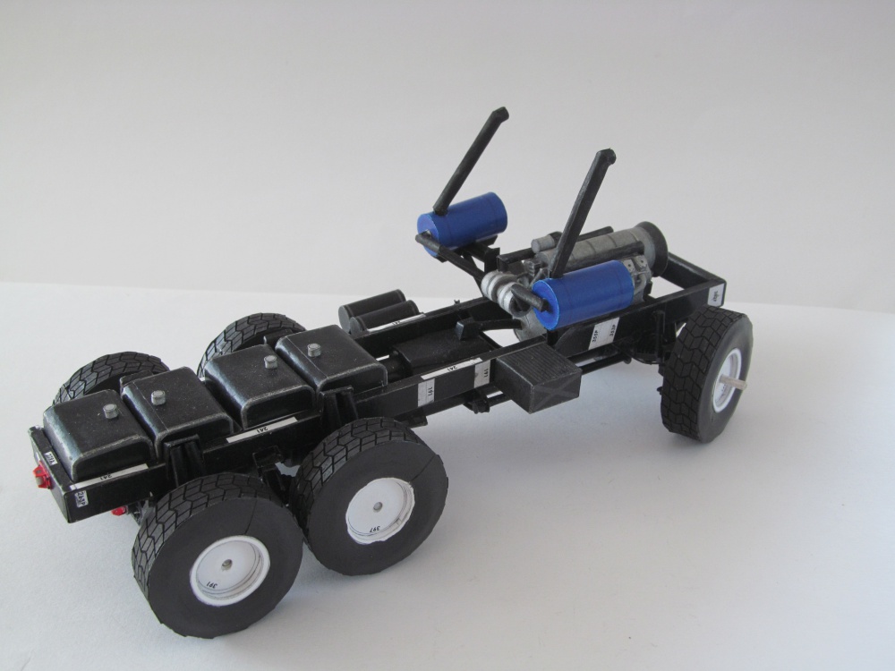 426023