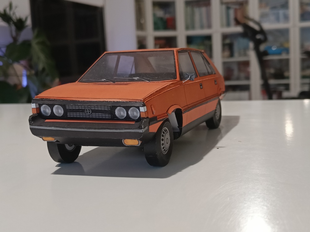 Polonez 1500 (Plná velikost v novém okně) Polonez 1500