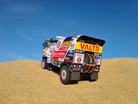 Tatra 158 Phoenix Dakar 2023 - Kov��