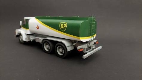 Volvo N12 BP Oil