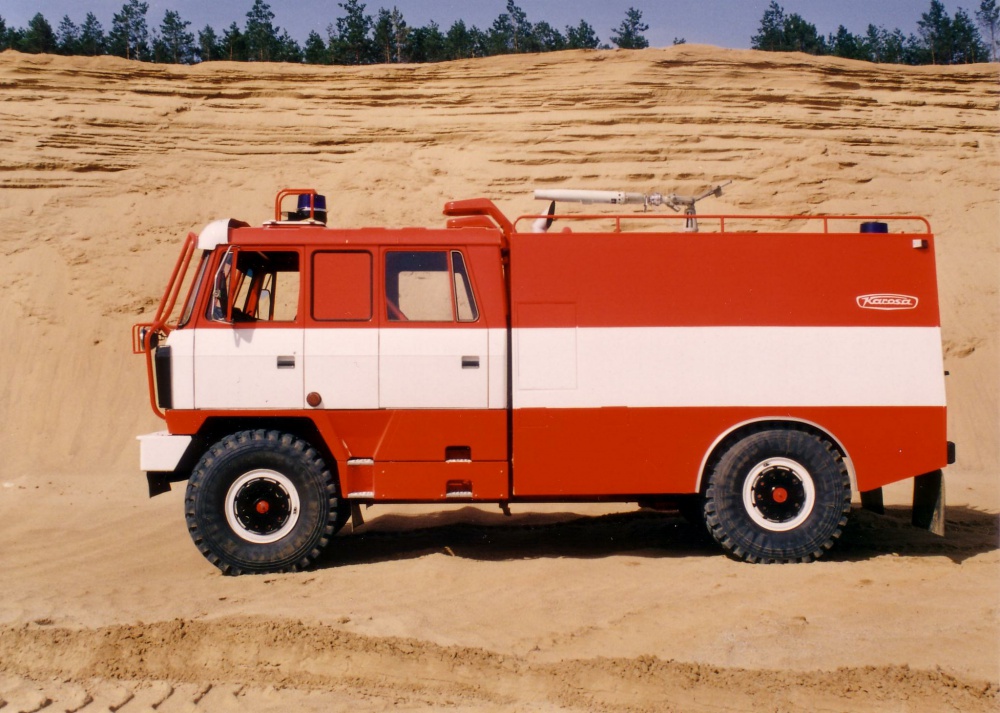 Tatra 815 4x4 HAS Dakar 1994 - Anniversary Edition (Plná velikost v novém okně) Tatra 815 4x4 HAS Dakar 1994 - Anniversary Edition