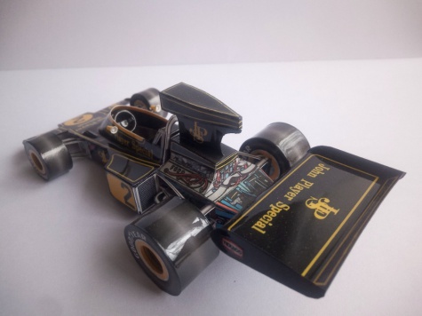 Lotus 72D