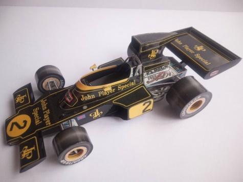 Lotus 72D