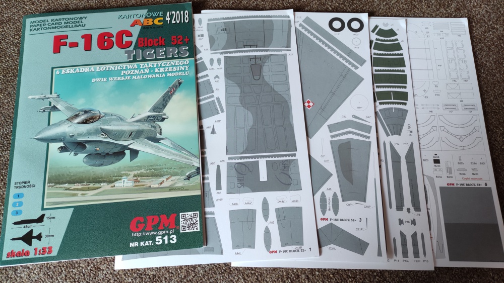 F-16C (Plná velikost v novém okně) F-16C
