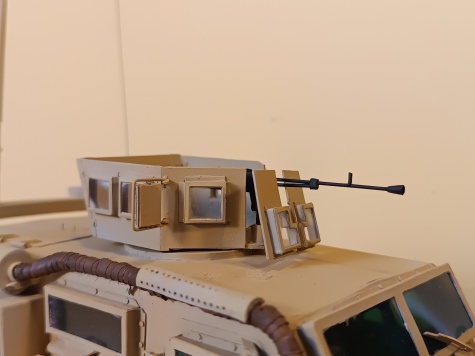 MRAP Cougar 4x4