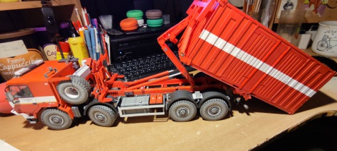 Tatra 815-7 8x8 Multilift MSH 165-SC