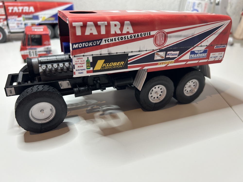 Tatra 815 6*6 Dakar 1987 (Plná velikost v novém okně) Tatra 815 6*6 Dakar 1987