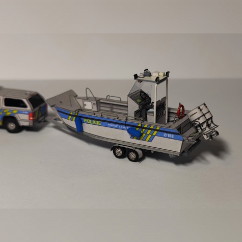 Wolkswagen Amarok člun Policie České republiky Wolkswagen Amarok člun Policie České republiky