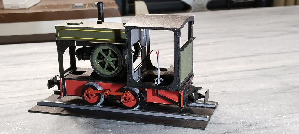 430562