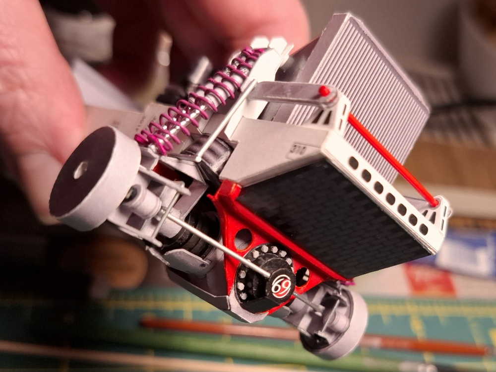 431746