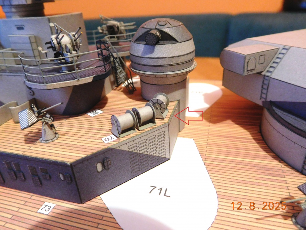 Tirpitz (Plná velikost v novém okně) Tirpitz