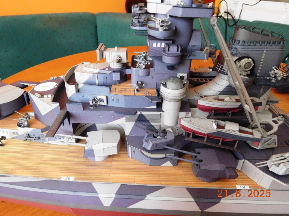 Tirpitz (Plná velikost v novém okně) Tirpitz