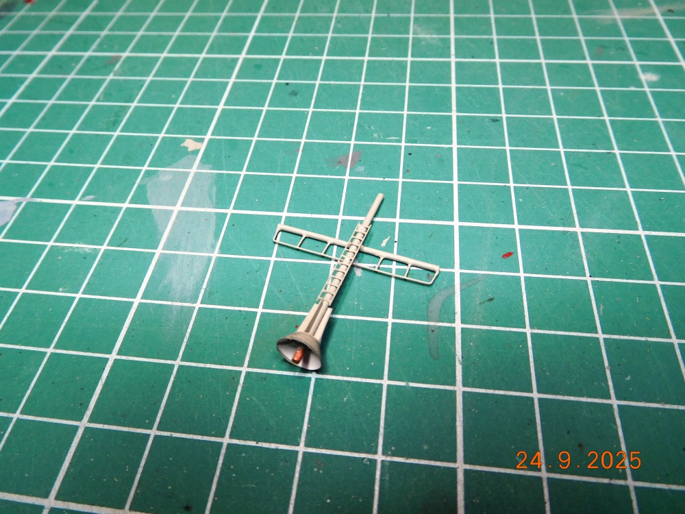 Tirpitz (Plná velikost v novém okně) Tirpitz