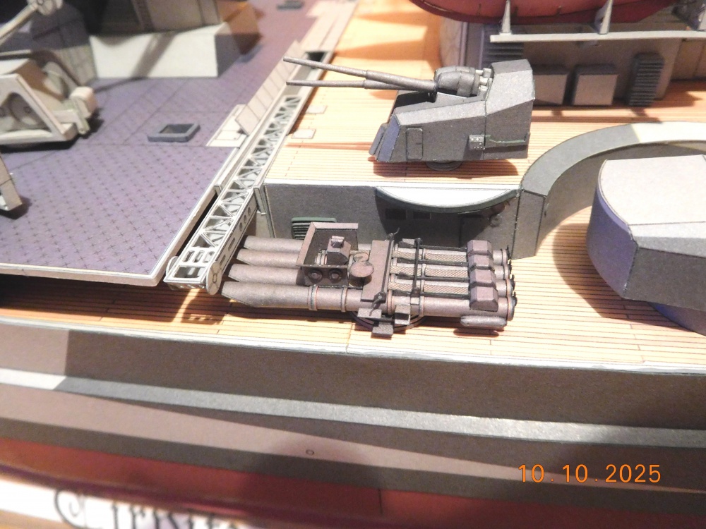Tirpitz (Plná velikost v novém okně) Tirpitz