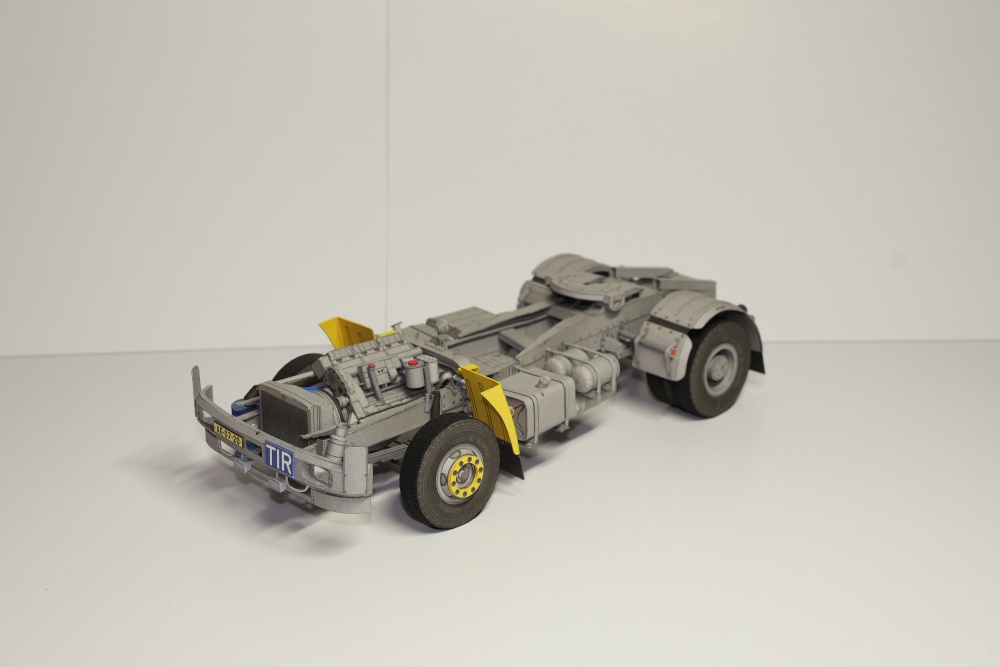 431801