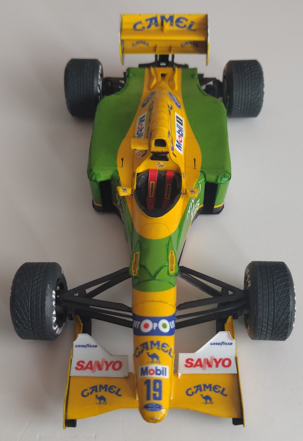 BENETTON B192 - Michael Schumacher - GP Belgium 1992 (Plná velikost v novém okně) BENETTON B192 - Michael Schumacher - GP Belgium 1992