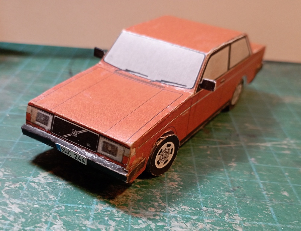 VOLVO (Plná velikost v novém okně) VOLVO