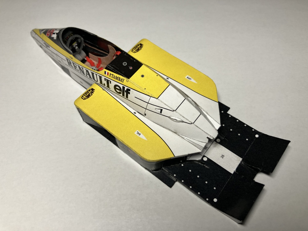 432985