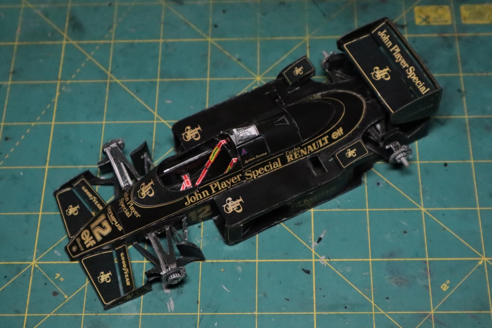 Lotus 97T (Plná velikost v novém okně) Lotus 97T