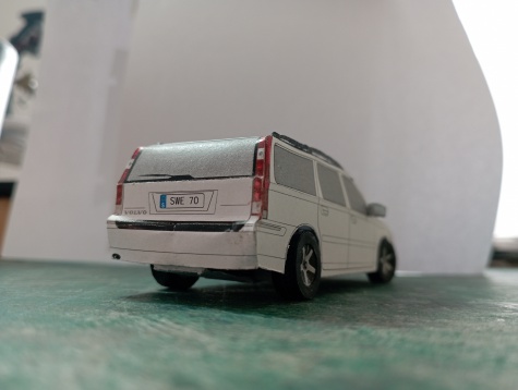 VOLVO v 70