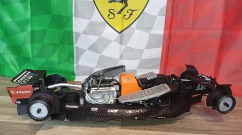 Ferrari SF 23 - struktur�ln�