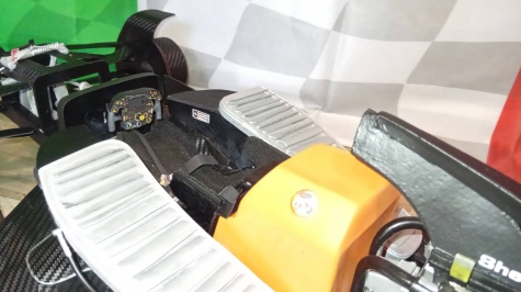 Ferrari SF 23 - struktur�ln�
