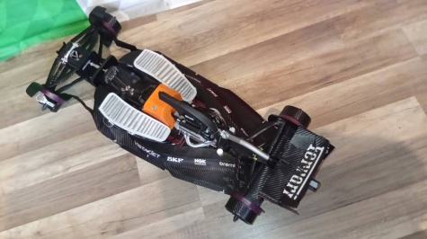 Ferrari SF 23 - struktur�ln�