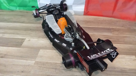 Ferrari SF 23 - struktur�ln�