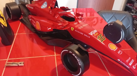 Ferrari SF 24 Ferrari SF 24