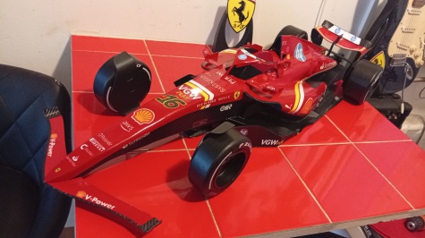 Ferrari SF 24 Ferrari SF 24