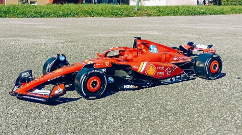Ferrari SF 24 Ferrari SF 24