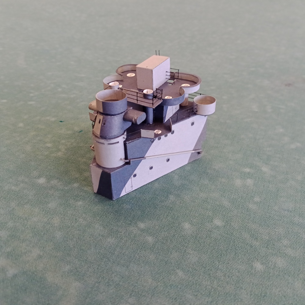HMS Queen Elizabeth / Angraf / 1:200 (Plná velikost v novém okně) HMS Queen Elizabeth / Angraf / 1:200
