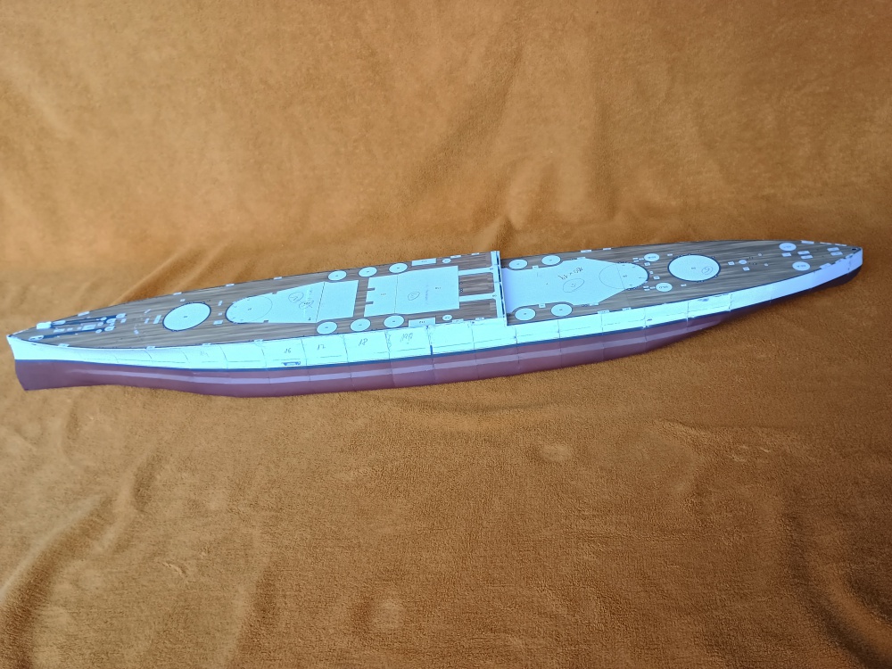 HMS Queen Elizabeth / Angraf / 1:200 (Plná velikost v novém okně) HMS Queen Elizabeth / Angraf / 1:200
