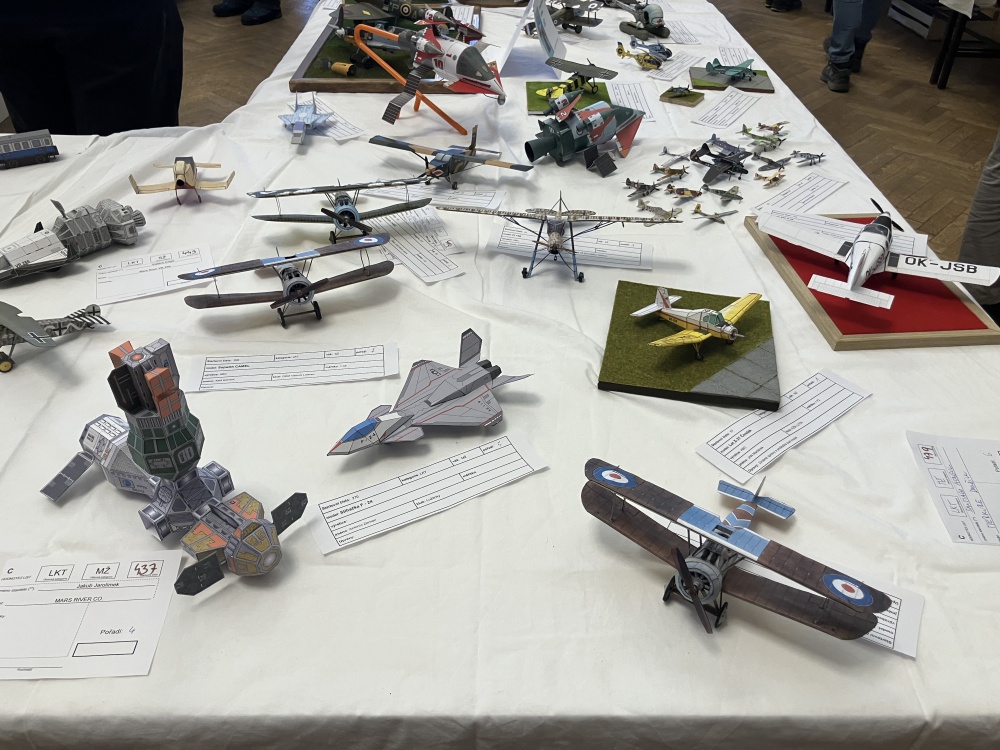 Papirove kralovstvi Brno Luzanky 2025 (Plná velikost v novém okně) Papirove kralovstvi Brno Luzanky 2025
