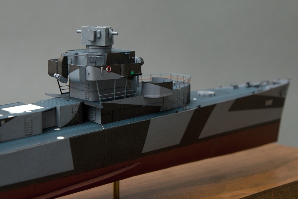 433643
