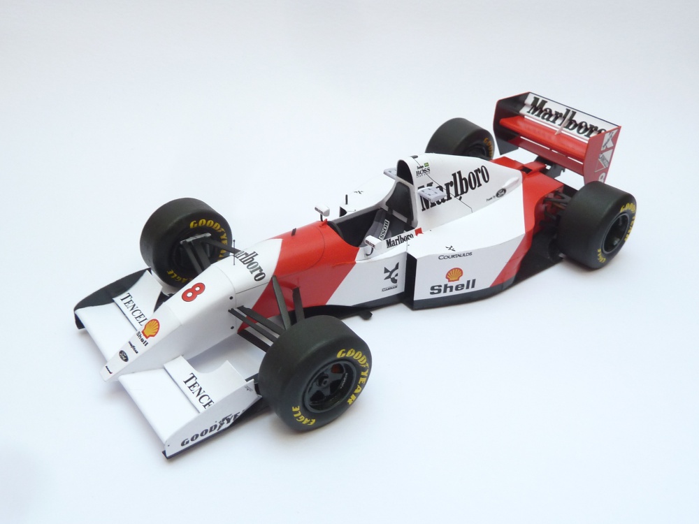 McLaren MP4/8 (1993; Senna) (Pln� velikost v nov�m okn�) McLaren MP4/8 (1993; Senna)