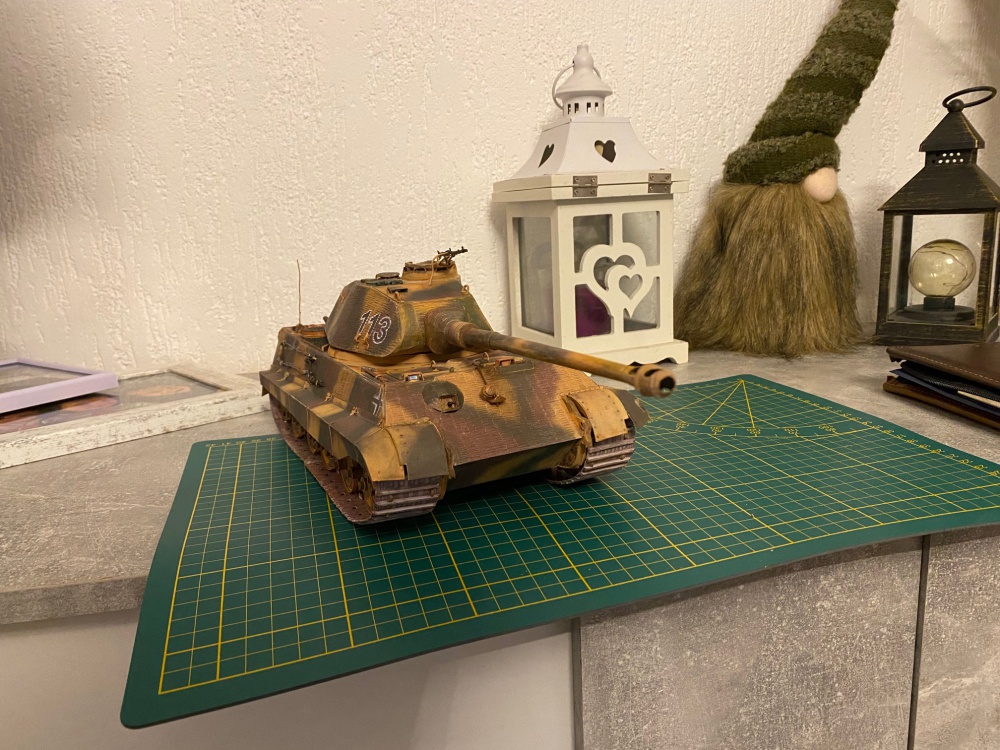 TIGER II KÖNIGSTIGER / GPM / 1:25 (Plnďż˝ velikost v novďż˝m oknďż˝) TIGER II KÖNIGSTIGER / GPM / 1:25