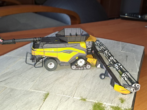 NEW HOLLAND CR11 NEW HOLLAND CR11