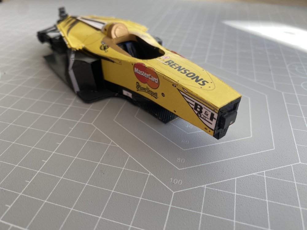 Jordan 199 GP Italy (Plná velikost v novém okně) Jordan 199 GP Italy